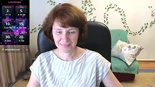 Lia Tito online show from July 2026 12:40:01 PM