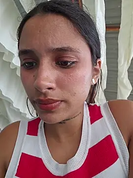 Lorena Mcfly online show from July 2026 03:03:02 PM