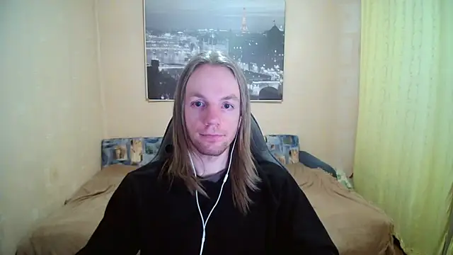 Snapshot of AdamDickens chatting on April 2026 10:00:02 PM AdamDickens online show from April 2026 10:00:02 PM