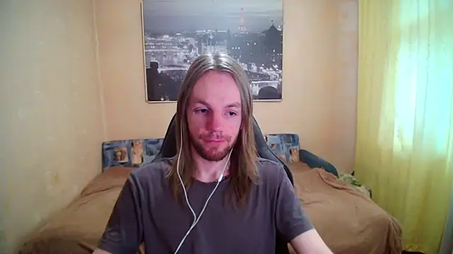 Snapshot of AdamDickens chatting on May 2026 04:23:01 PM AdamDickens online show from May 2026 04:23:01 PM