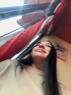 BELLAALEJA online show from April 2026 06:38:01 PM