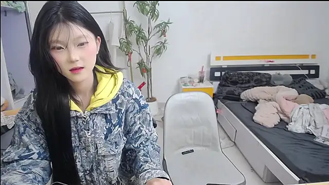 Babygirls523 online show from November 2025 04:49:01 PM