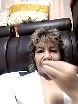 Snapshot of OliviaMorris1 chatting on May 2026 11:39:02 AM OliviaMorris1 online show from May 2026 11:39:02 AM