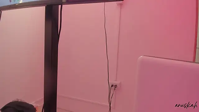 anuskah online show from September 2025 07:37:02 PM