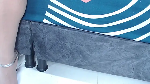 connie sweet7 online show from April 2026 06:45:01 PM