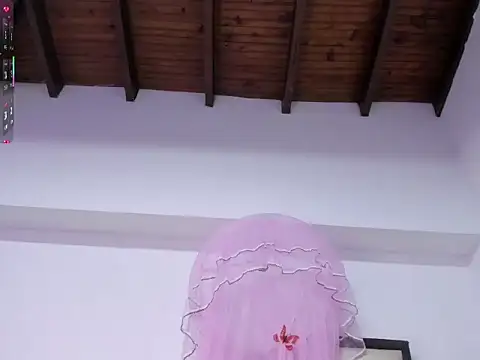 Avi Winklar online show from March 2026 04:06:02 AM