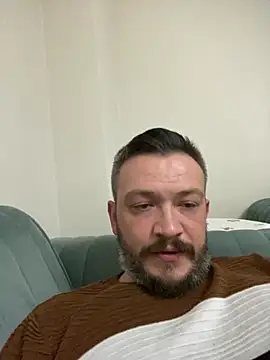 Salih0634 online show from April 2026 09:28:02 PM