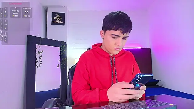 Lucass love online show from September 2025 01:34:02 PM