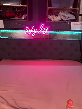 Shy Ivy online show from September 2025 08:34:02 PM