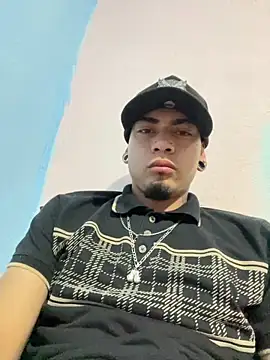 Snapshot of Ricardo2334 chatting on February 2026 04:35:02 AM Ricardo2334 online show from February 2026 04:35:02 AM