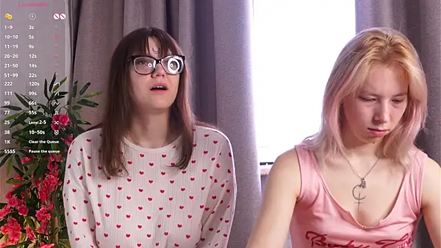 Lunabate online show from April 2026 04:41:01 AM