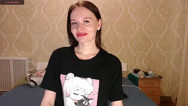 Kitkaat00 online show from September 2025 07:04:01 PM