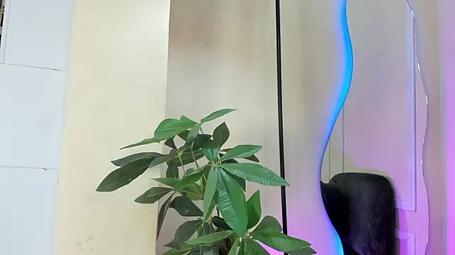 dulce fiore07 online show from December 2025 12:23:02 PM