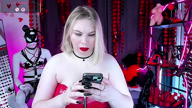 Anna Maxwell online show from February 2026 02:17:02 AM