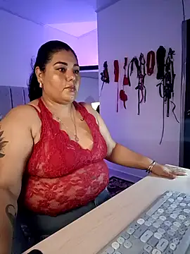 Snapshot of AndreaKinky chatting on October 2025 08:11:02 AM AndreaKinky online show from October 2025 08:11:02 AM