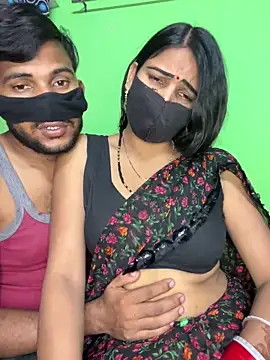 Snapshot of SEXY-SIMI-BHABI chatting on October 2025 09:45:01 AM SEXY-SIMI-BHABI online show from October 2025 09:45:01 AM
