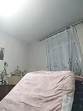 Flower2931 online show from May 2026 07:20:01 PM