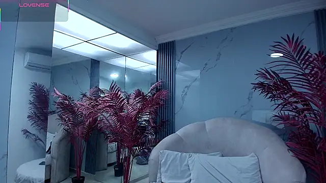 MayaBaker online show from September 2025 07:25:01 PM