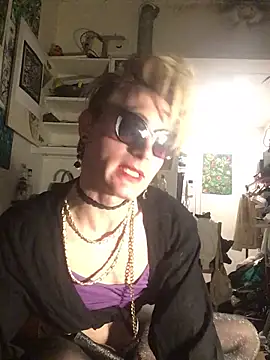 Snapshot of Sissy_Cindy_Whore chatting on March 2026 10:43:01 PM Sissy Cindy Whore online show from March 2026 10:43:01 PM