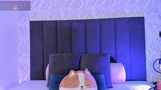 dana hazze online show from November 2025 03:45:02 PM