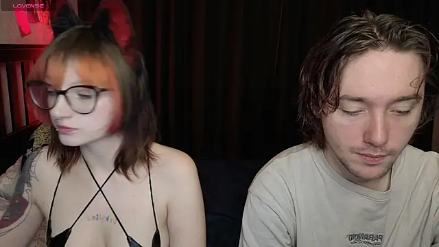 Snapshot of ellen_and_danny chatting on September 2025 05:12:02 PM ellen and danny online show from September 2025 05:12:02 PM