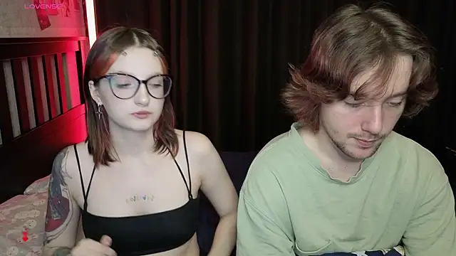 Snapshot of ellen_and_danny chatting on September 2025 05:14:02 PM ellen and danny online show from September 2025 05:14:02 PM