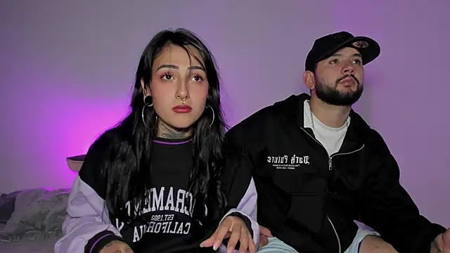 Snapshot of lola_n_apolo chatting on October 2025 12:32:02 AM lola n apolo online show from October 2025 12:32:02 AM