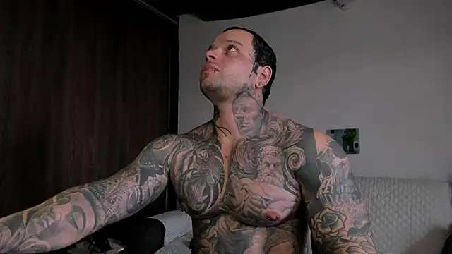 natevillage online show from April 2026 09:04:01 PM