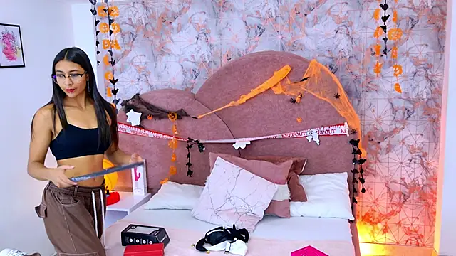 RavenGloomy online show from October 2025 07:43:01 PM