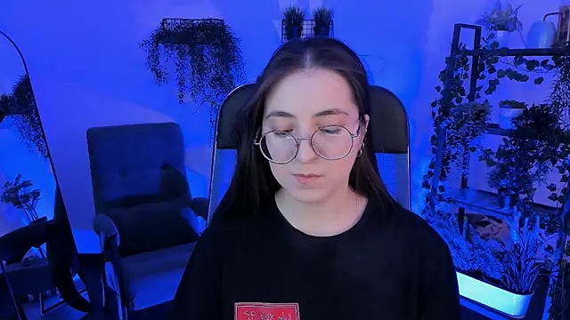 VirtuallVoyant online show from March 2026 05:35:01 PM