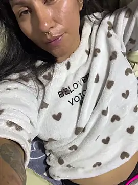 Huitaca  online show from March 2026 03:25:02 AM