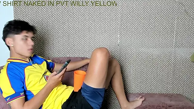 willy sexxx18 online show from November 2025 02:29:02 PM