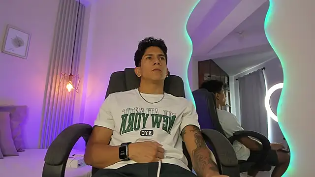 j deex online show from October 2025 03:41:01 PM