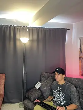 j deex online show from October 2025 03:34:01 PM