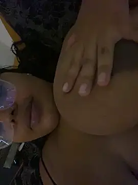 Snapshot of cariocasafada chatting on November 2025 11:49:02 PM cariocasafada online show from November 2025 11:49:02 PM