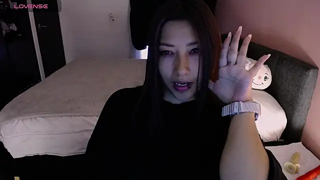 Snapshot of Mia_1120 chatting on May 2026 04:00:01 PM Mia 1120 online show from May 2026 04:00:01 PM