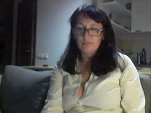 Snapshot of Elena48324 chatting on October 2025 05:46:02 PM Elena48324 online show from October 2025 05:46:02 PM