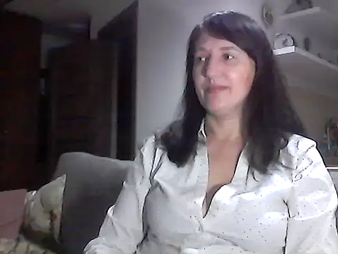 Elena48324 online show from March 2026 06:04:01 PM