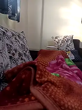 Snapshot of playboypunefrome chatting on November 2025 10:32:02 AM playboypunefrome online show from November 2025 10:32:02 AM