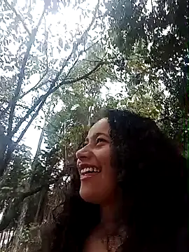 Yaya watson online show from September 2025 05:13:01 PM