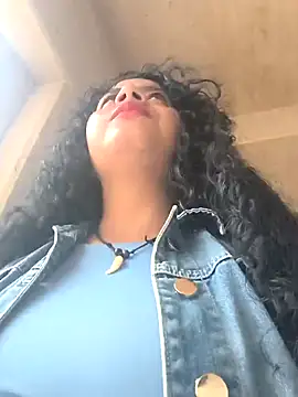 Yaya watson online show from April 2026 06:41:01 PM