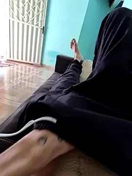 Snapshot of Saraiva2002 chatting on February 2026 10:44:02 AM Saraiva2002 online show from February 2026 10:44:02 AM