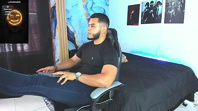 Tyler price online show from September 2025 06:52:02 PM