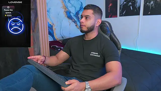 Tyler price online show from October 2025 11:06:01 AM