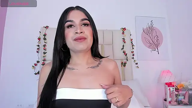 Silvana-Castro online show from November 2025 11:22:01 AM