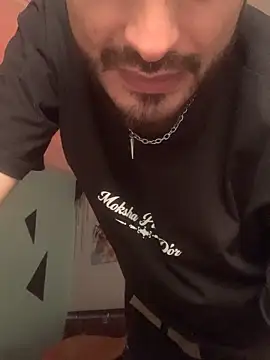 malek xarx  online show from October 2025 02:17:01 AM