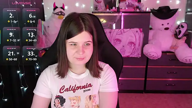 AmyVibess online show from October 2025 08:10:01 PM