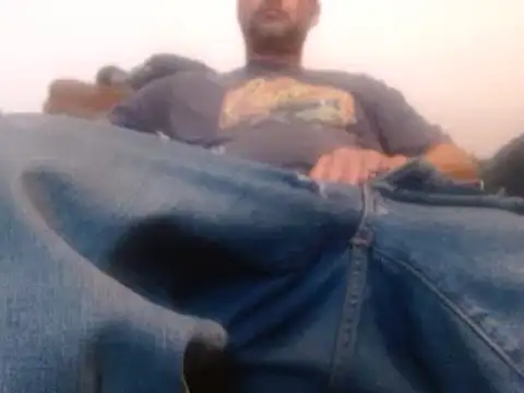 dontrush22 online show from November 2025 12:11:02 AM