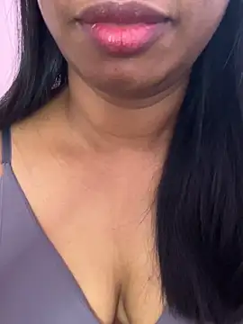 Snapshot of tamil_Aarathi chatting on May 2026 12:40:02 AM tamil Aarathi online show from May 2026 12:40:02 AM