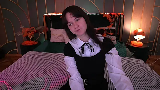 BerryDiva online show from October 2025 07:25:01 AM